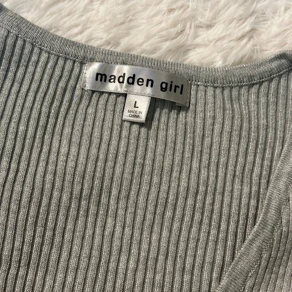 Sold - Picture 6 of 9